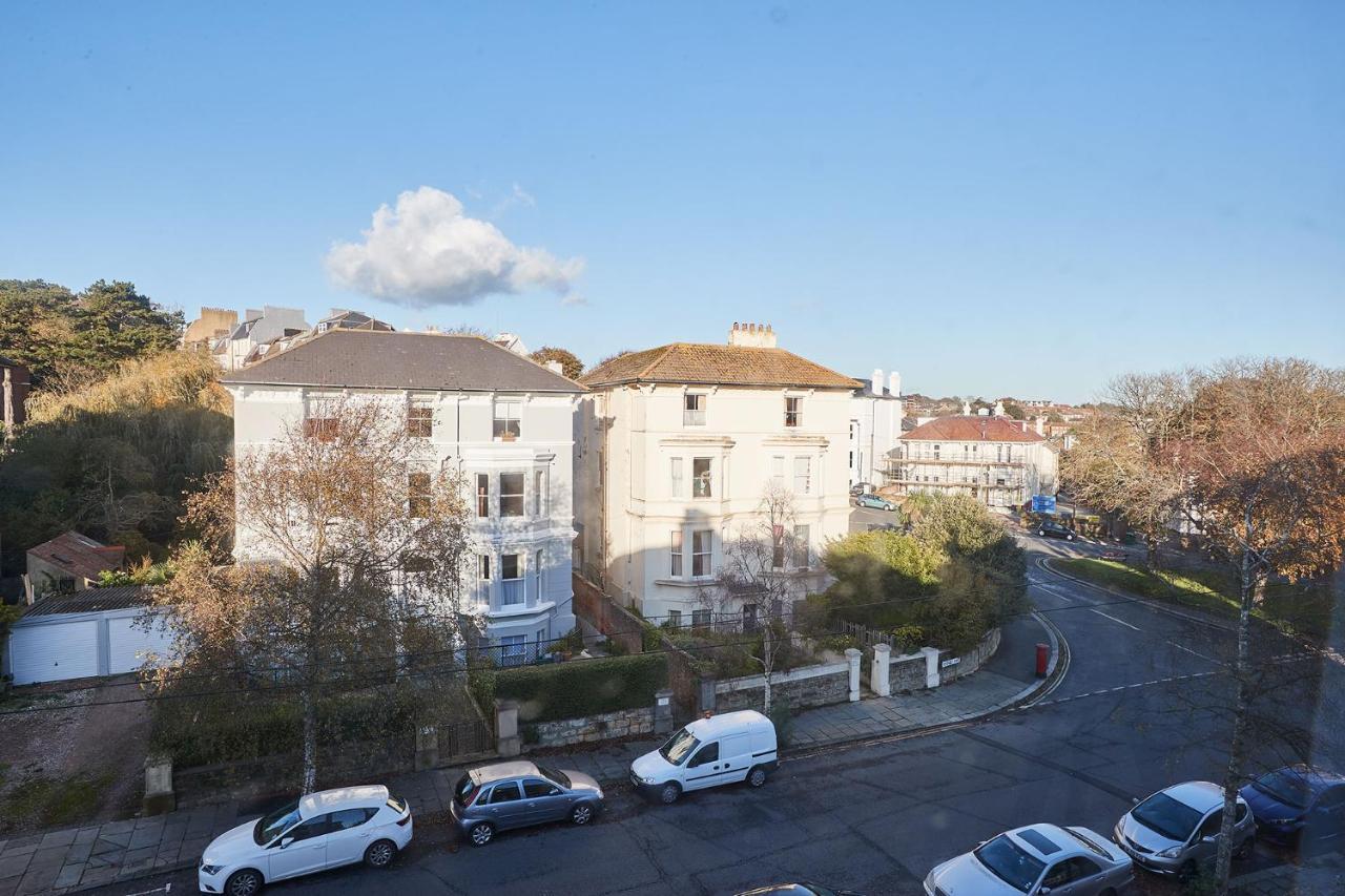 Gorgeous Sea View Apartment 5 Mins To The Beach St Leonards-on-Sea Eksteriør bilde